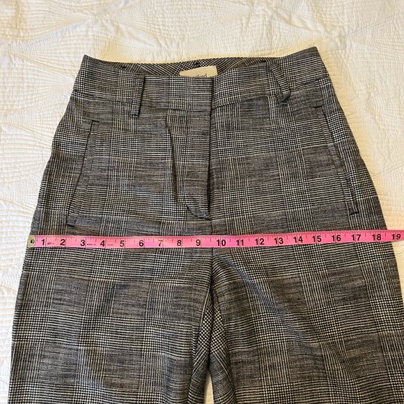 Aritzia | Wilfred | Tie-Front Check Pant — Black/Off White Plaid | Size 6 - Picture 12 of 14